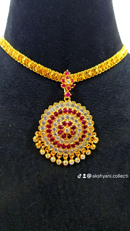 Diamontele cut chain with mossanite stones red and white aatil.Not 916. Code 909