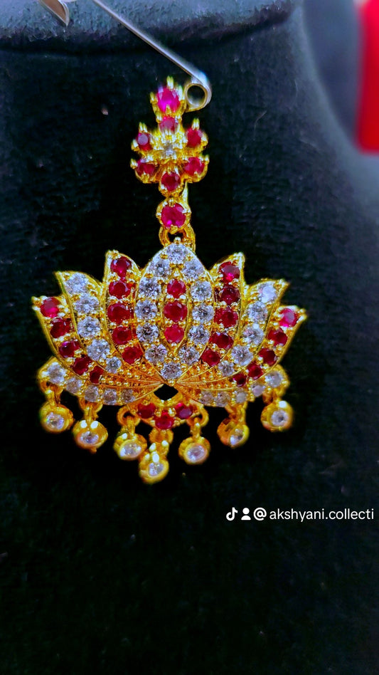 Red and white Lotus aatil. 1.3 inch.Not 916 gold.Code 732