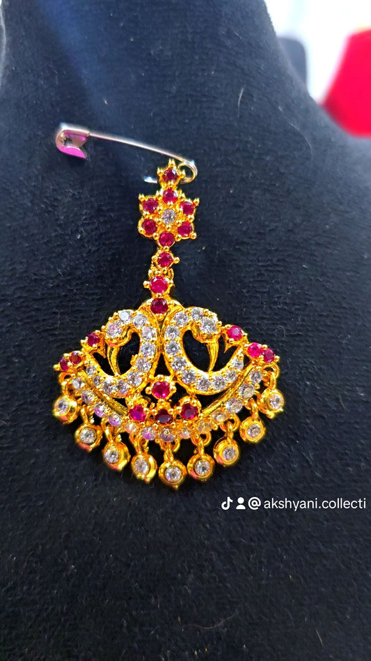 Ruby red & white peacock pendent. Not 916 gold. Code 887