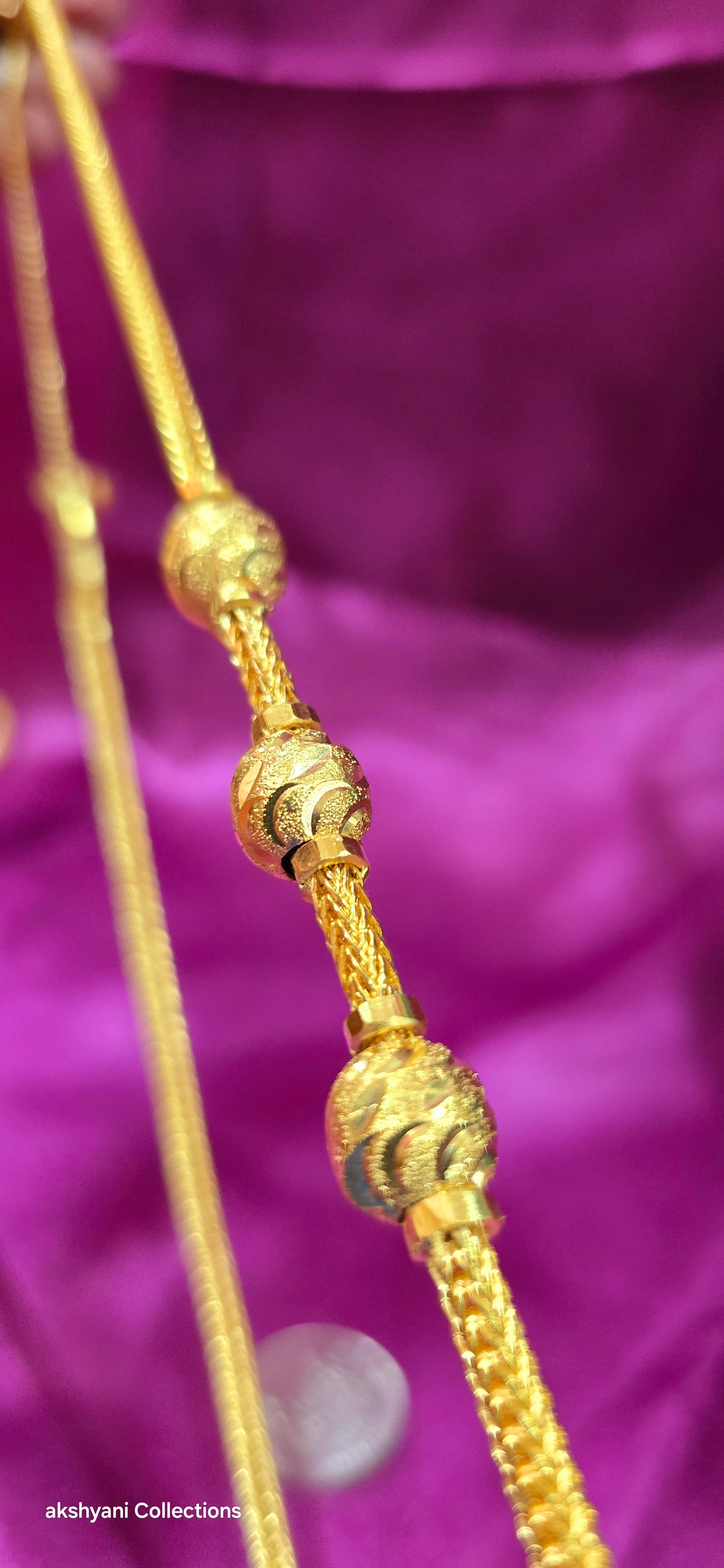 5 pawn thickness box daily wear type of jewellery. Code 721. Not 916 gold.