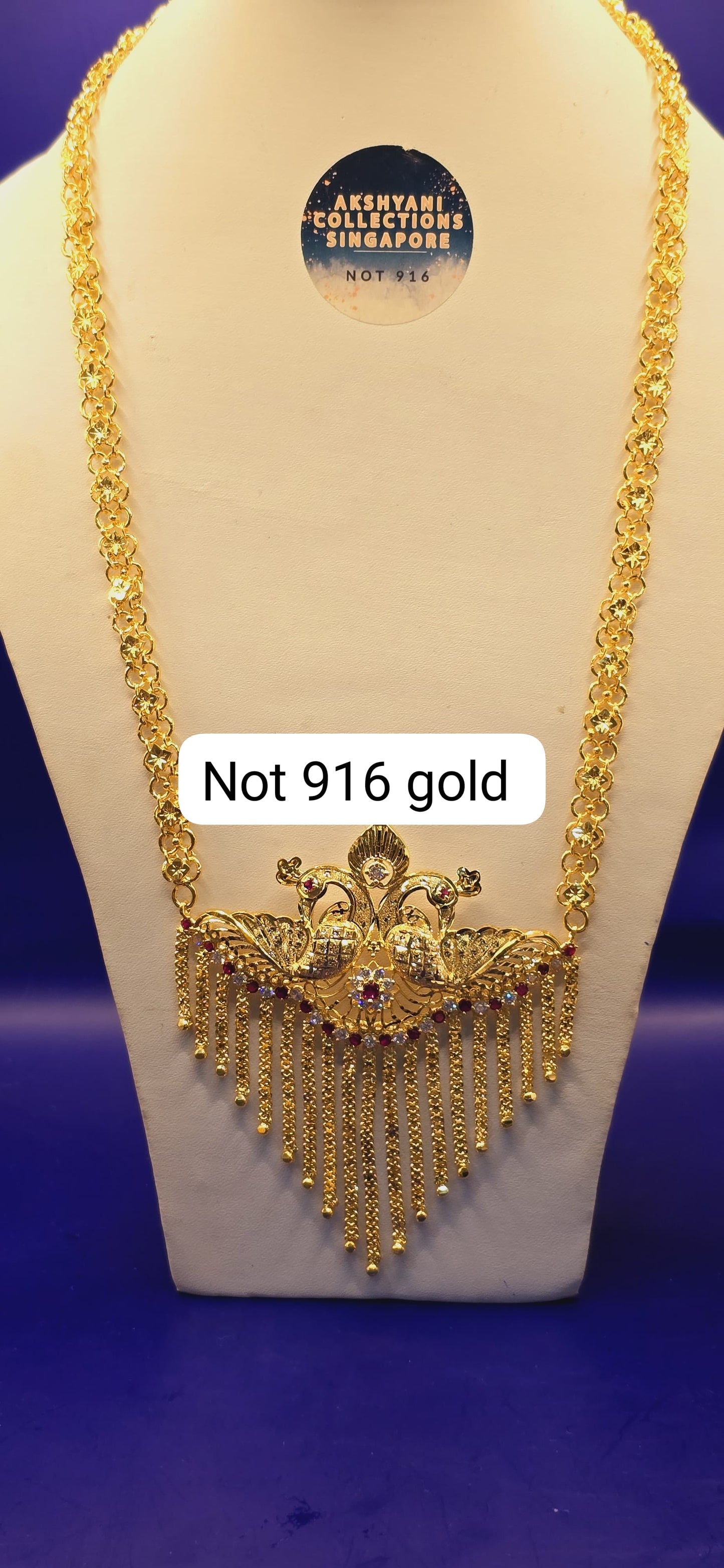 1 layer peacock beauty. Code 632A. Not 916 gold. 24k electroplating items made in Singapore. Length 28 inches.