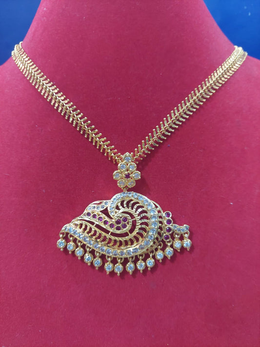 CHAIN WITH PEACOCK LOCKET
