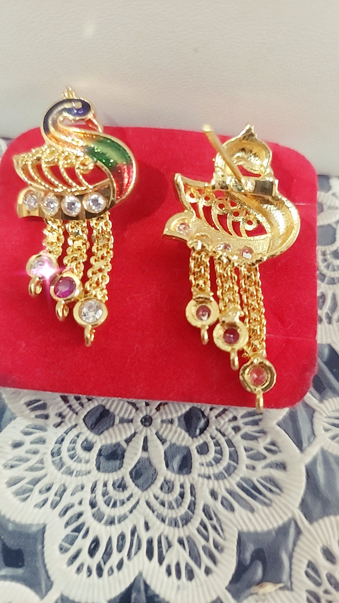 Peacock enamel earrings not 916 ( thin push type screw)