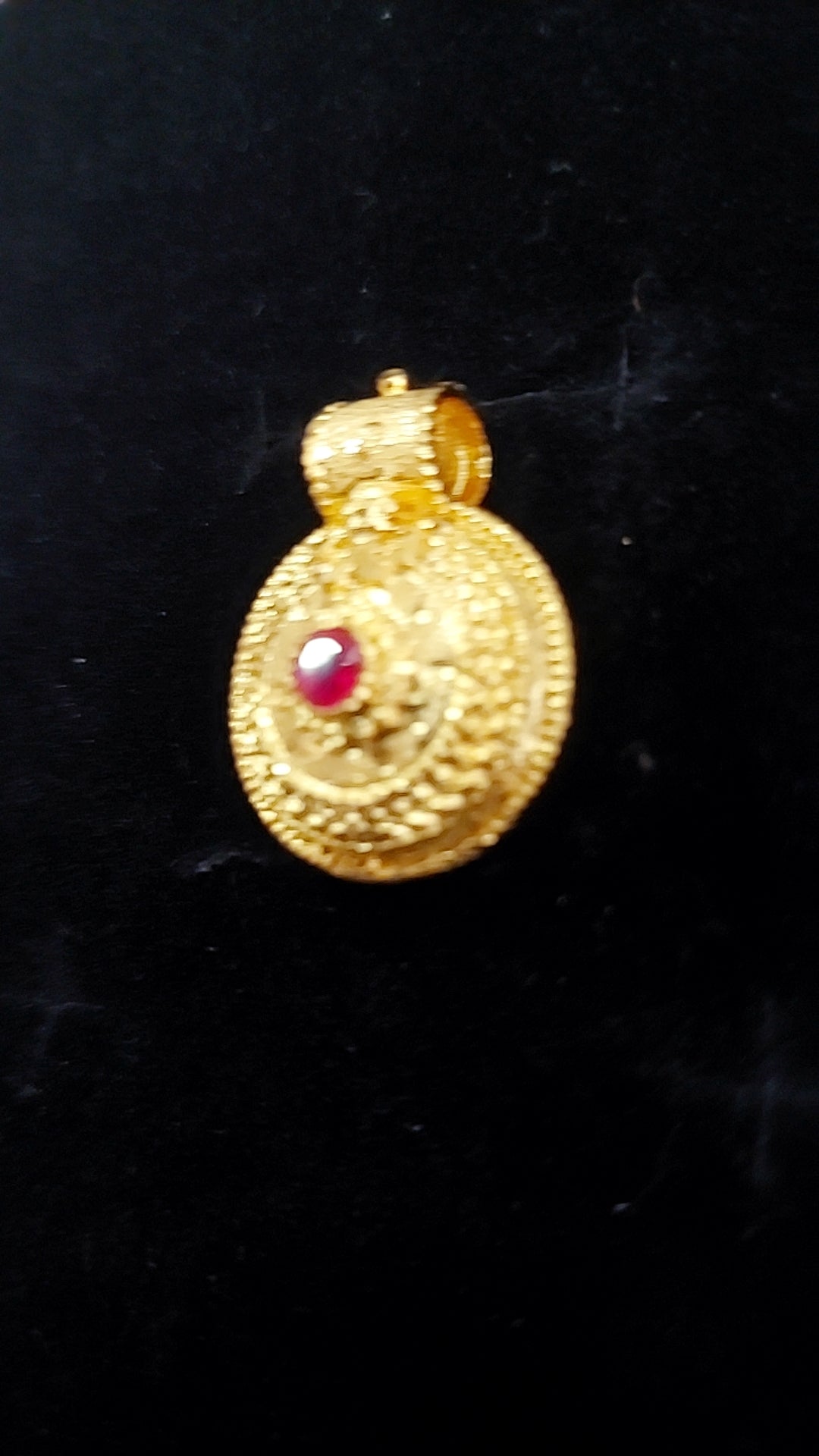 pottu thali not 916 ( for god )