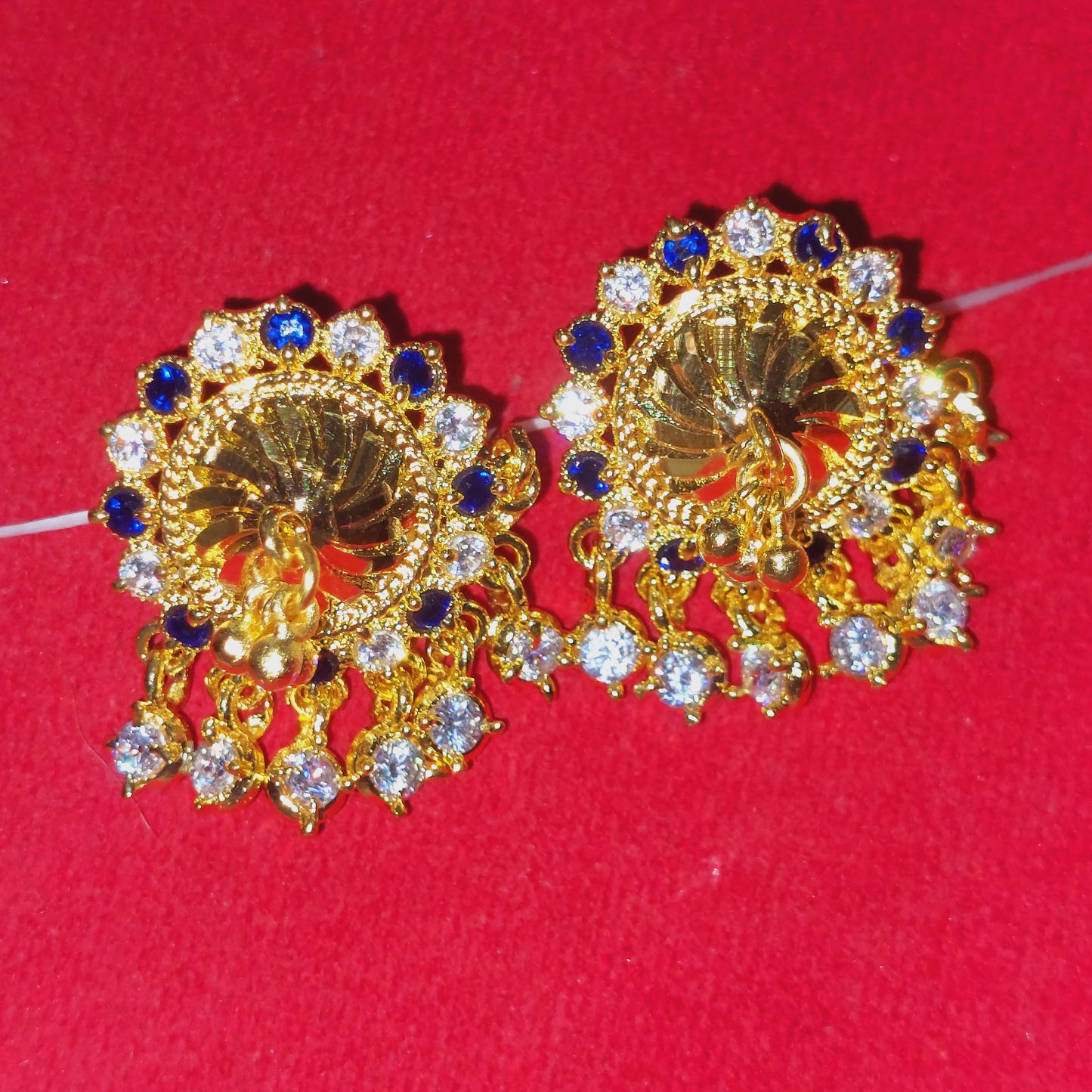 Navy blue and white mossanite stones earrings. Not 916 gold