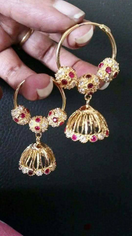 Loop earrings Red & white stones. NOT 916 GOLD. CODE 666A.