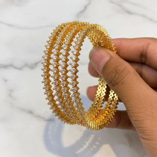 4 piece function wear mossanite white stones. NOT 916 GOLD. M093