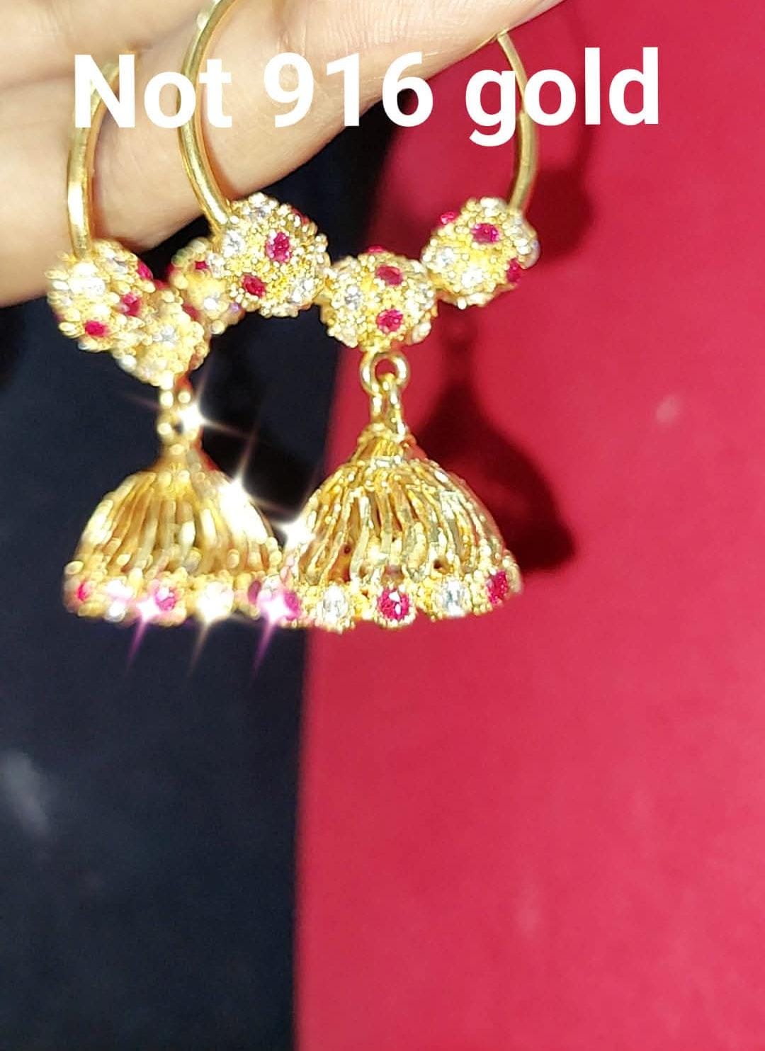 Loop earrings Red & white stones. NOT 916 GOLD. CODE 666A.