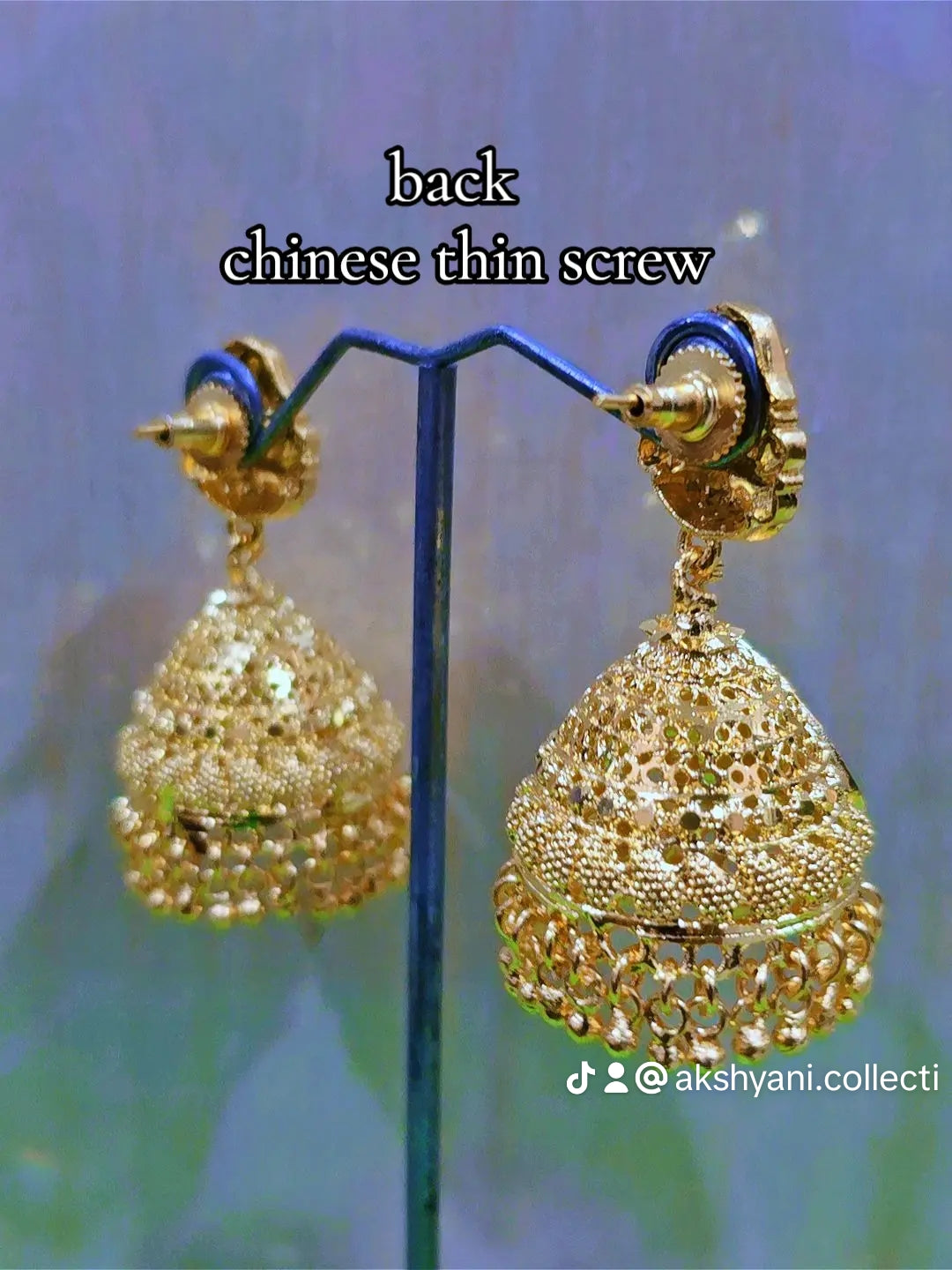 Chinese push type thin screw mahalakshimi jhumuki . Not 916 gold. Code 0987