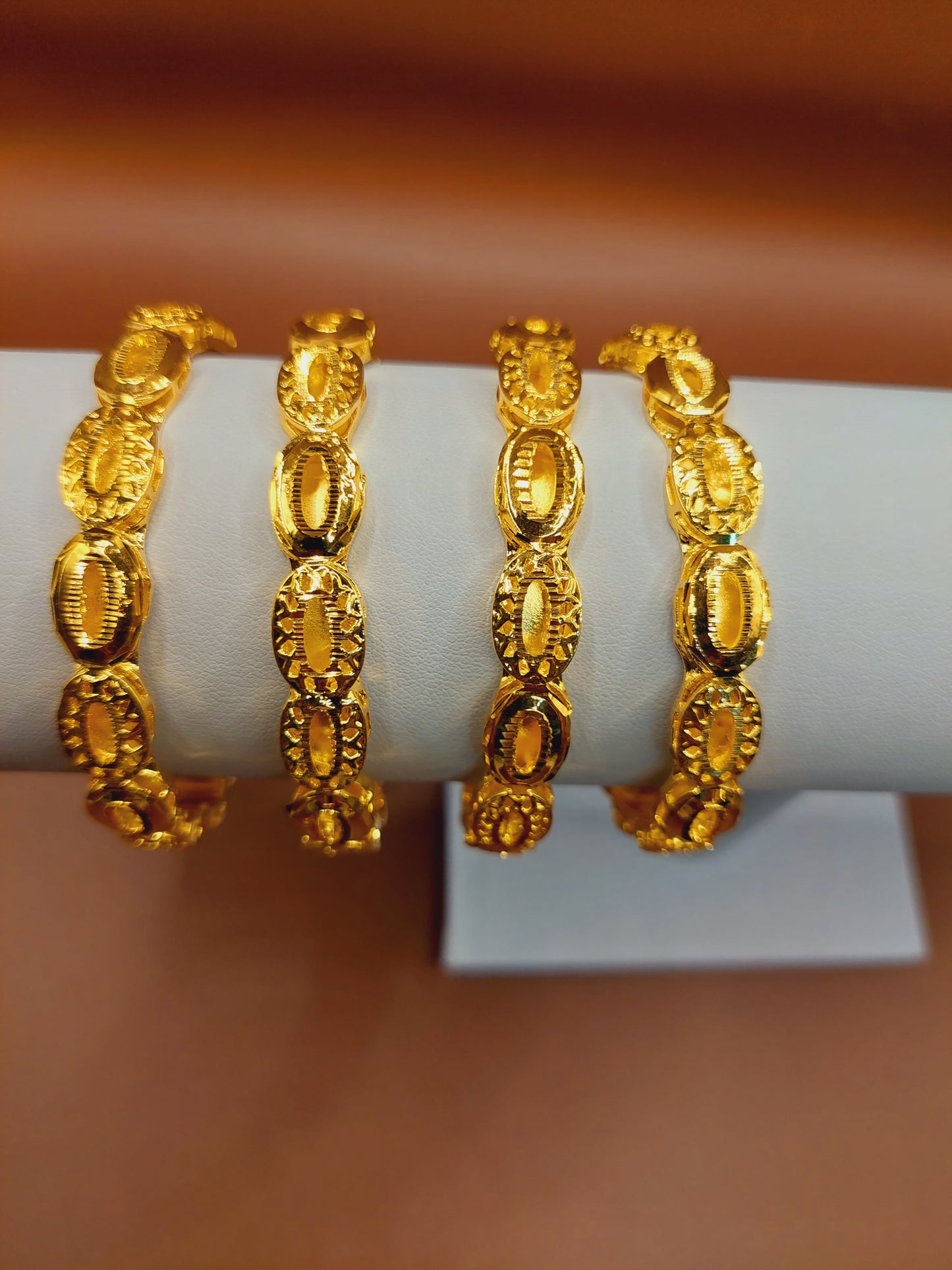 Code 885A. 4 pc Bangles ( 2.4).