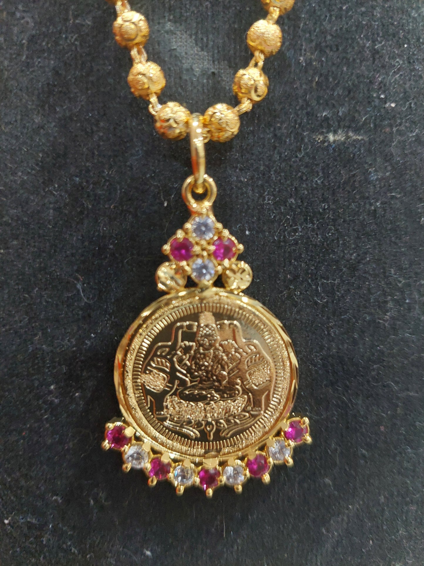 Mahalakshimi locket with beads chain. Removable pendent. Function wear type.