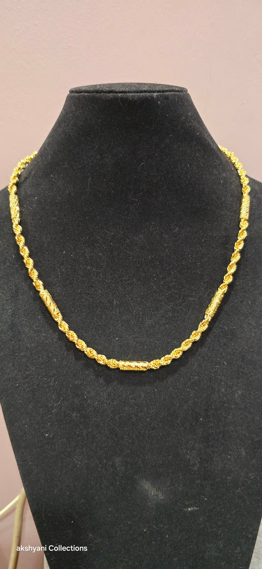 Code 555 diamond cut function wear chain.  Not 916 gold .20 inches.