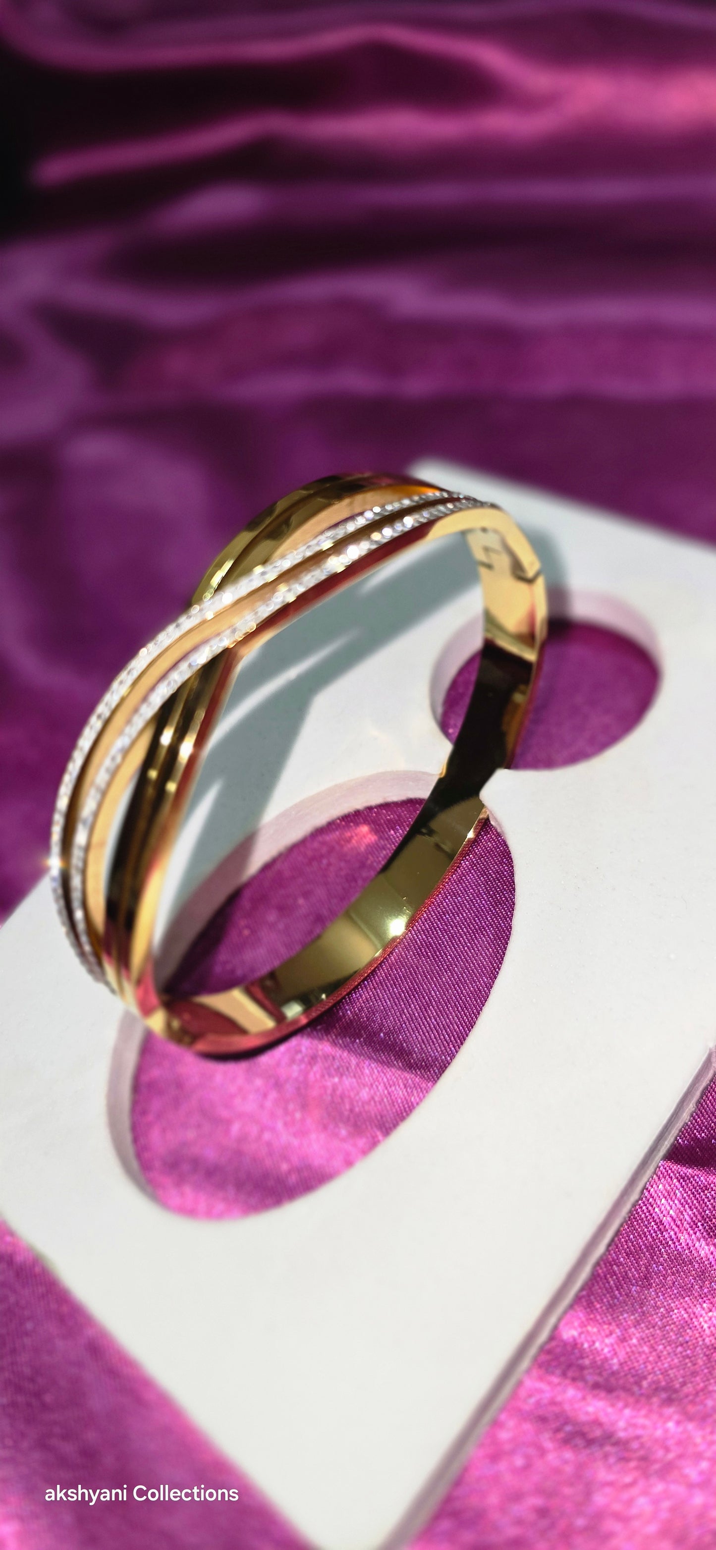 Bangle adjustable.  Code 770. Stainless steel