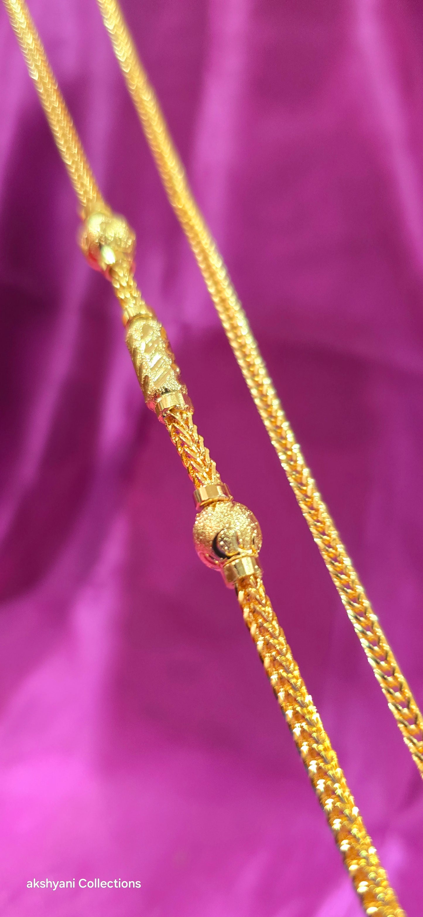 Daily wear thalikodi . 4 pawn thickness.  Not 916 gold.  Box type chain