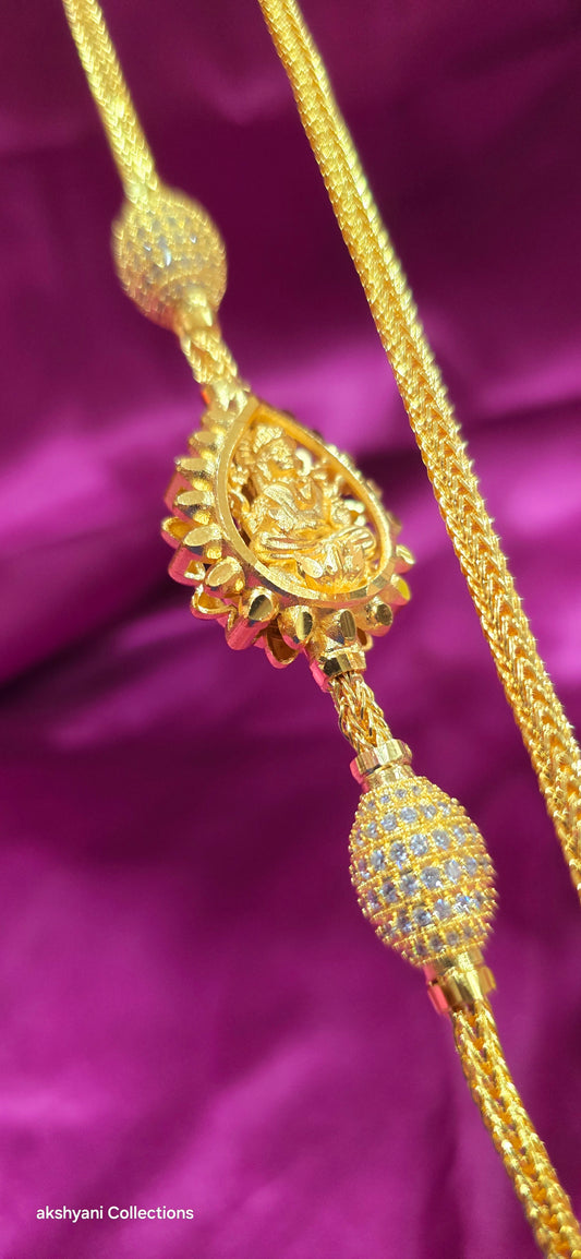 White stone mahalakshimi brooch daily wear thalikodi.  Not 916gold.