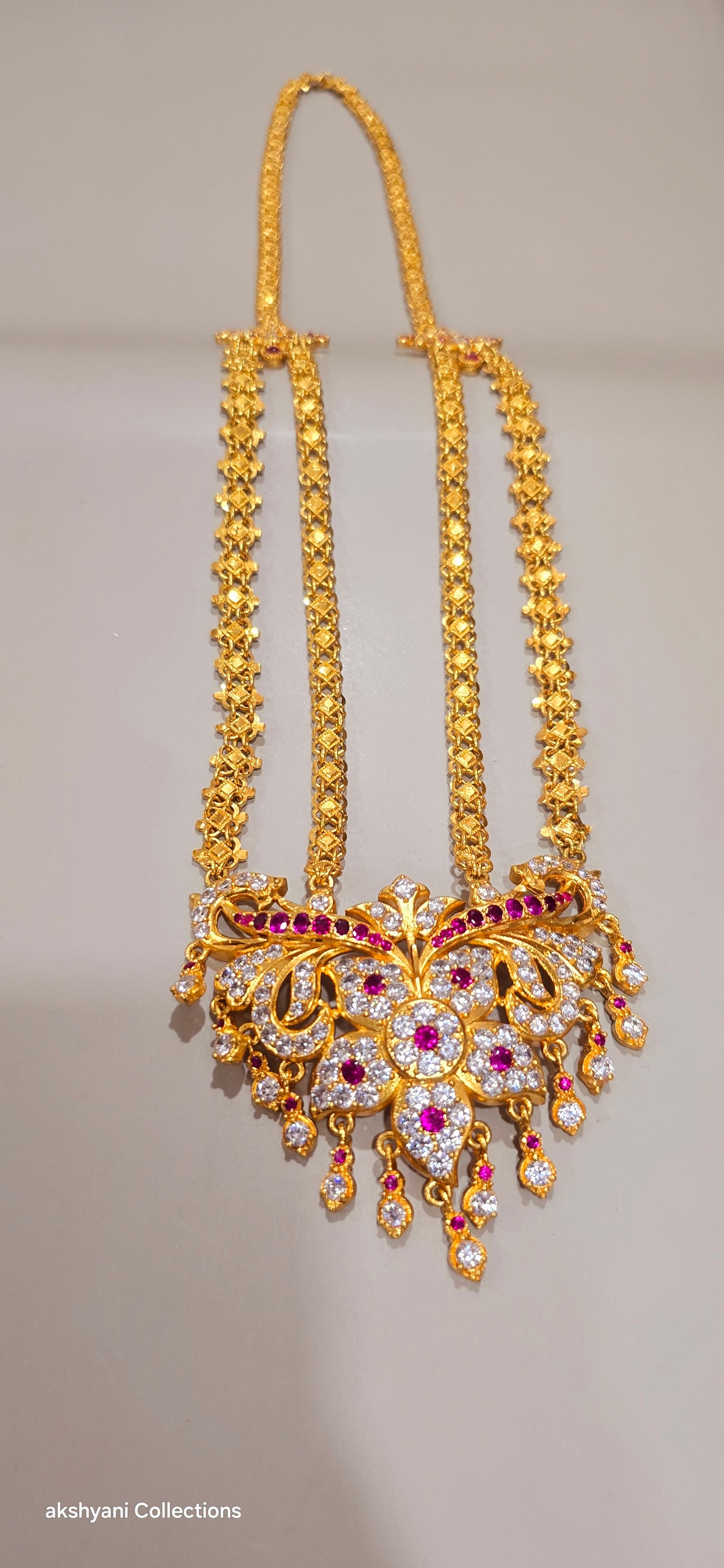 Code 621 A, 2 layer maalai not 916 gold.