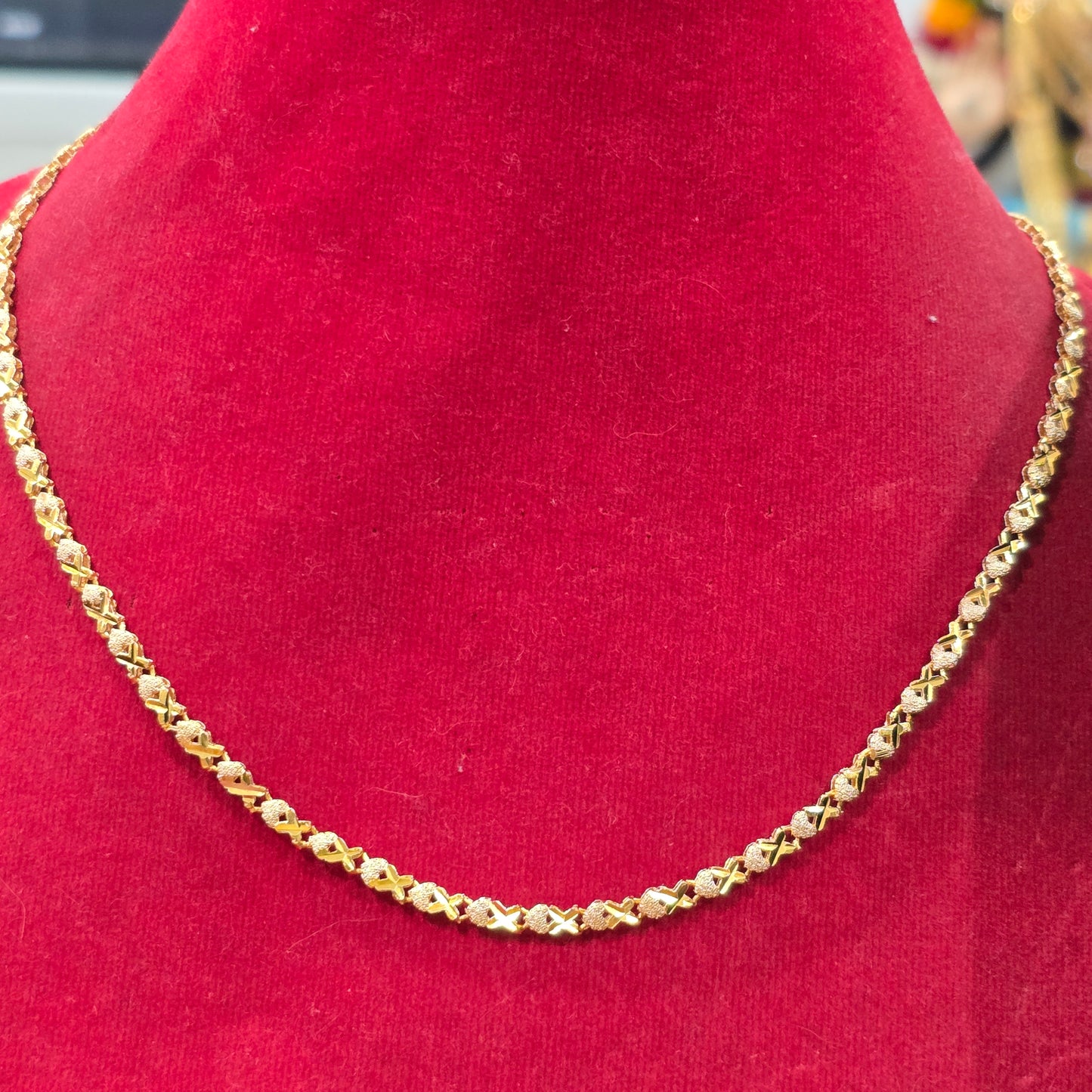 Daily wear 17 inches star cut chain .Not 916 gold. Code 991