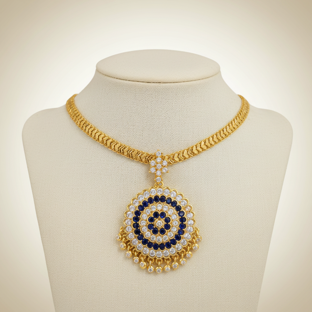 Removable aatil locket with diamond cut chain. Not 916 gold