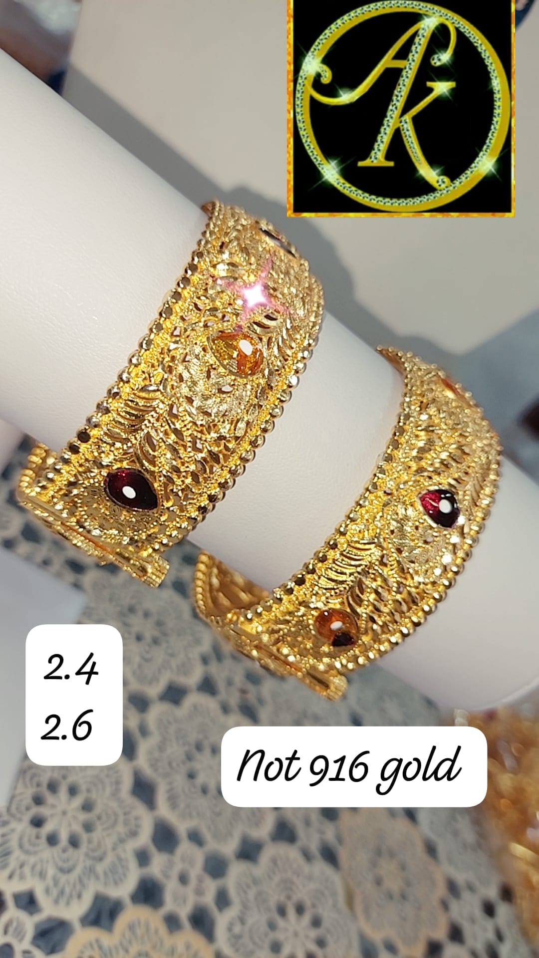 1 pair of bombay design bangles not 916 gold