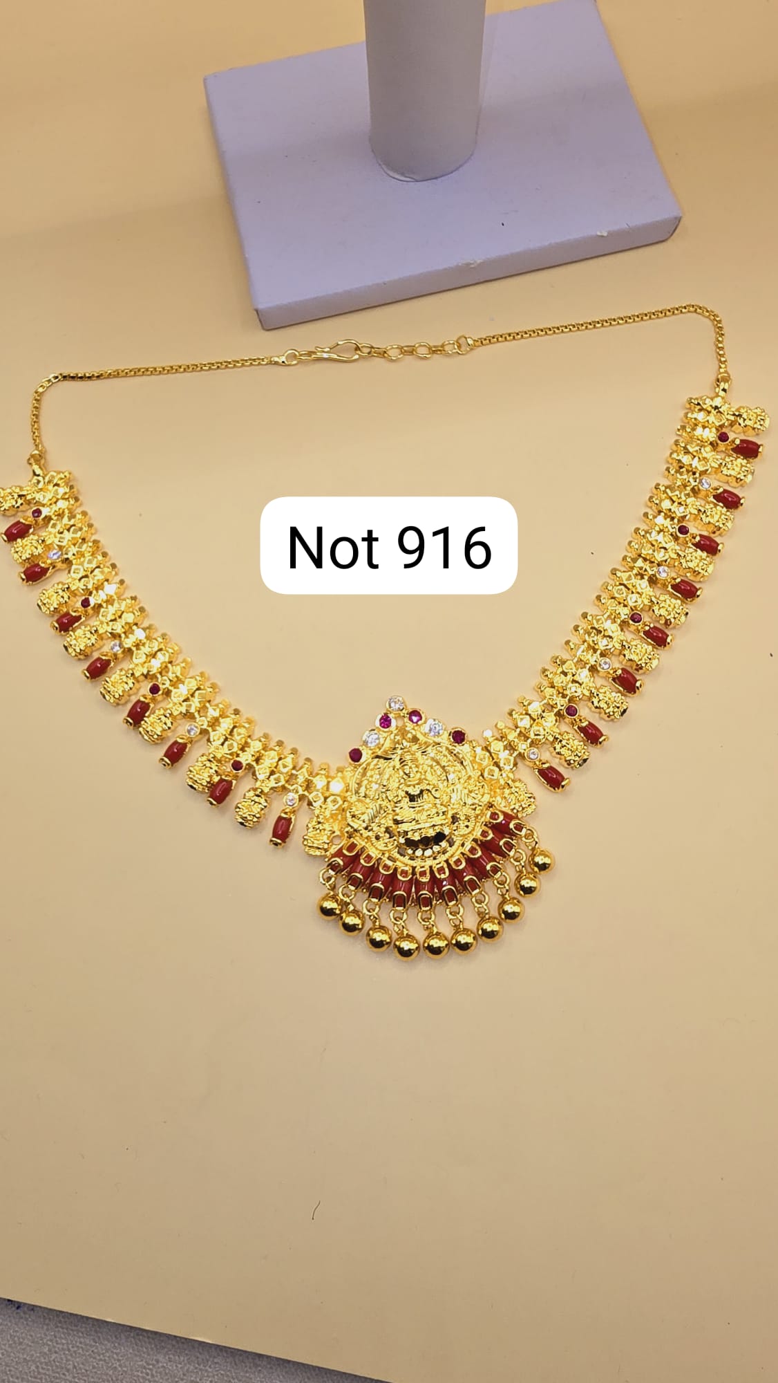 Pavalam Mahalakshimi necklace not 916 gold.