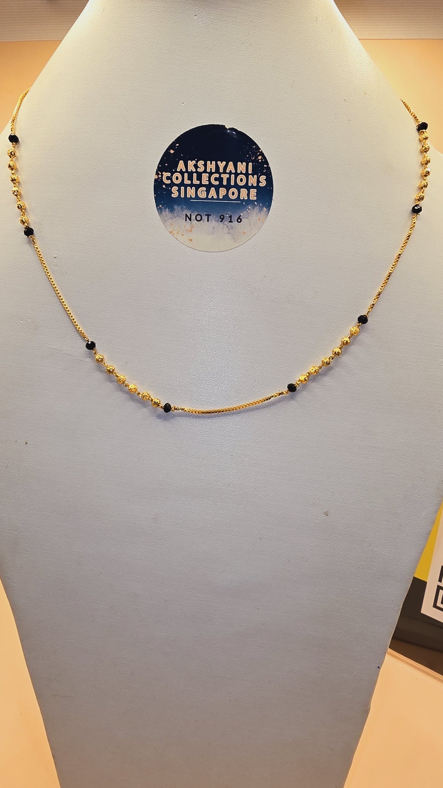 beads chain code 774. Not suitable for daily wear usage