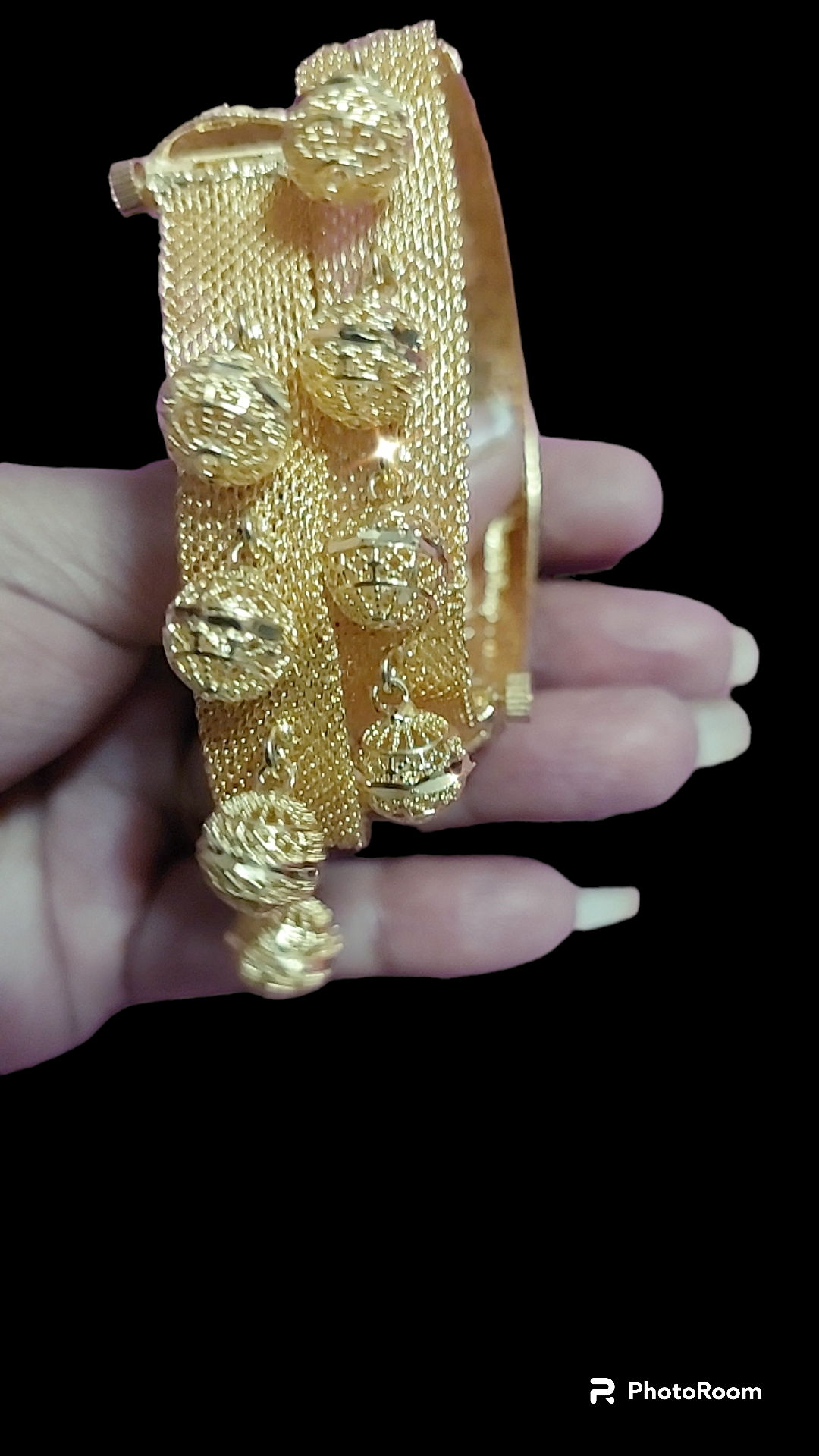 Matte gold bombay design bangles