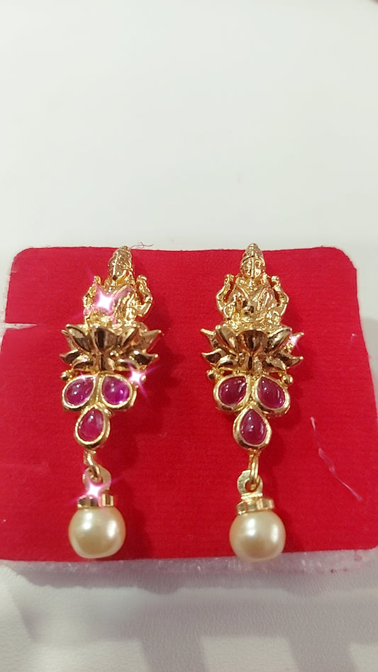 F001 MAHALAKSHIMI EARRINGS NOT 916 ( THIN SCREW)