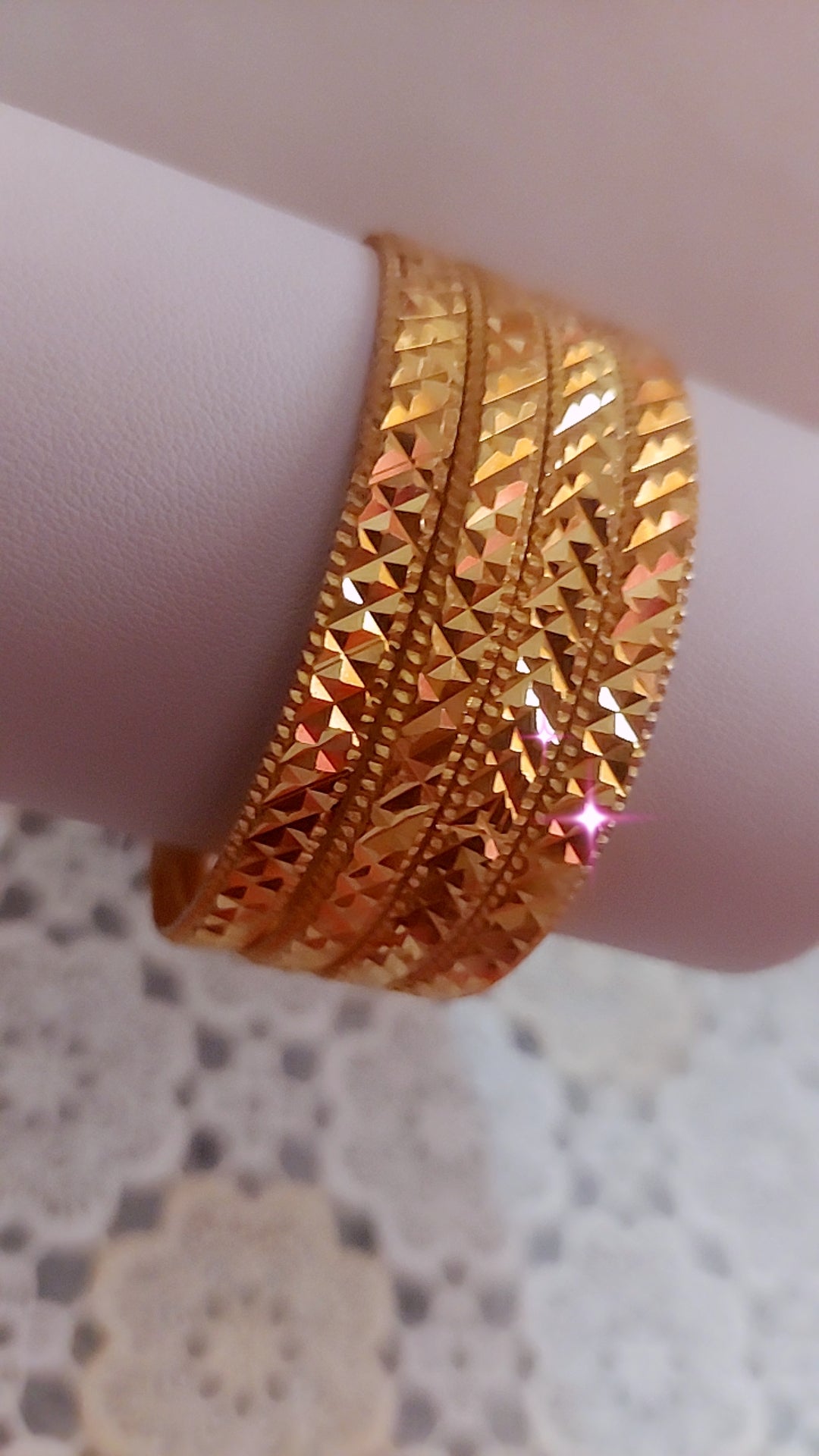 D73 4 PC bangles not 916 gold