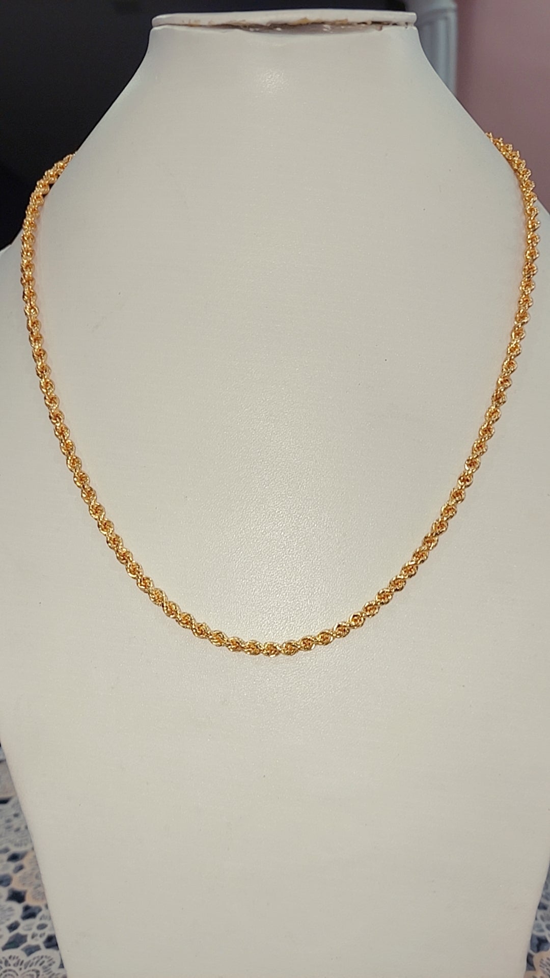 22 inches solid rope chain