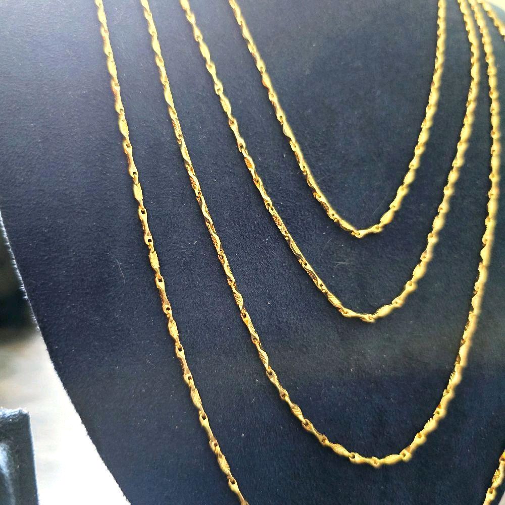 Daily Wear TT Diamontele Cut Venthaya Chain

Product Overview: The Daily Wear TT Diamontele Cut Venthaya Chain is a 2 Pawn Thickness chain. It is not 916 Gold. The code for this chain is V098. This gold chain is designed for daily wear. 🌟

Key Features:
