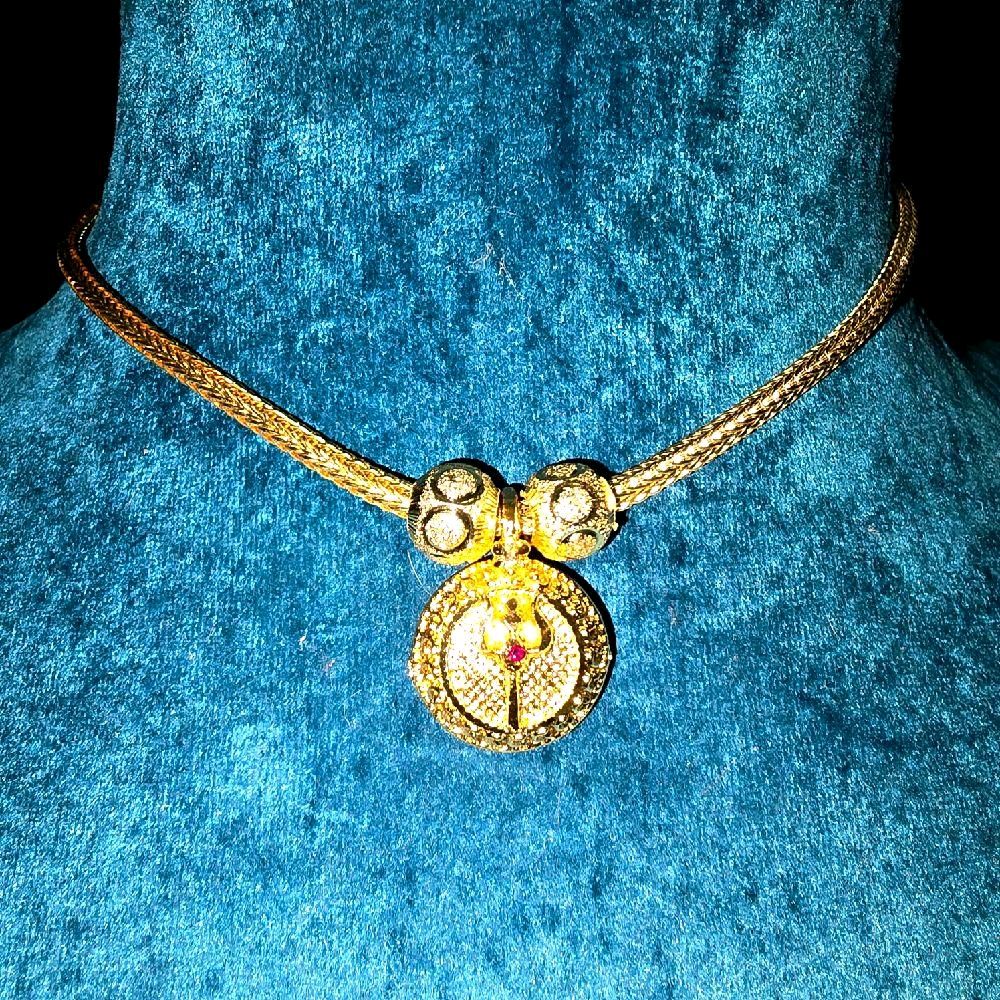 Removable trisul locket with ceylonese chain and diamond cut balls. Not 916 gold