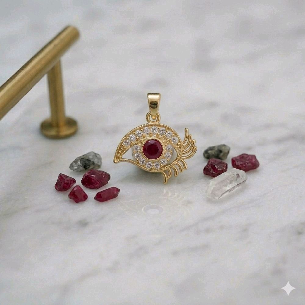 1 inch daily wear evil eye pendent. Not 916 gold. E56